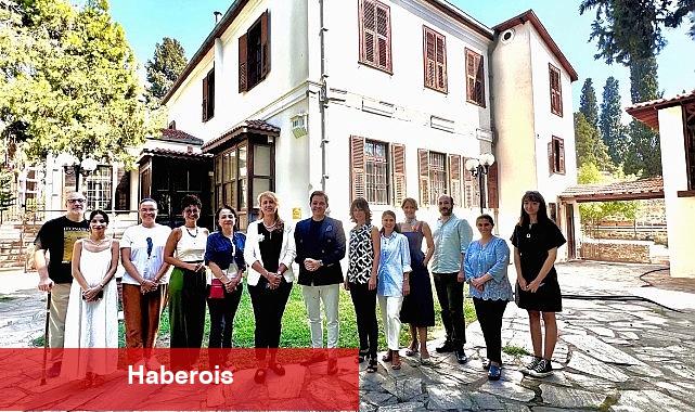 Ege Üniversitesinden bir ilk: Görsel İletişim Tasarımı Yüksek Lisans Programı açıldı - Haberois Ege Üniversitesinden bir ilk: Görsel İletişim Tasarımı Yüksek Lisans Programı açıldı