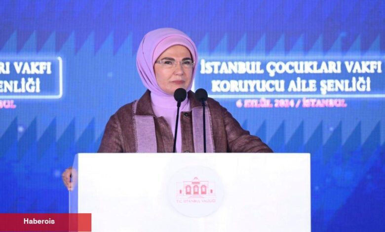 Emine Erdoğan esirgeyici aileler ve çocuklarıyla buluştu