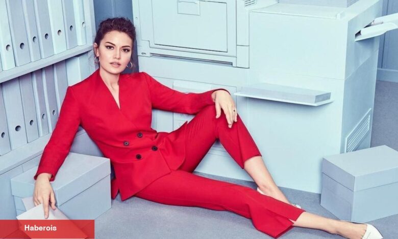 Fahriye Evcen oğullarıyla birlikte kamera karşısına geçti! "Kim der ki 2 çocuk annesi" - Haberois Fahriye Evcen oğullarıyla birlikte kamera karşısına geçti! "Kim der ki 2 çocuk annesi"