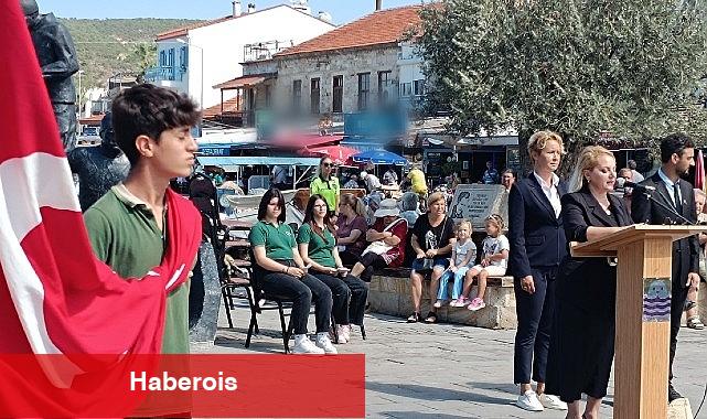 Foça kurtuluşunun 102. yılını kutladı. - Haberois Foça kurtuluşunun 102. yılını kutladı.