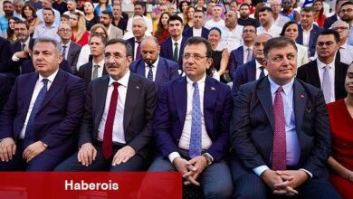 İstanbul, Türkiye Cumhuriyeti tarihinin ilk fuarı olma özelliğine sahip 93. İzmir Enternasyonal Fuarı'nın 'onur konuğu şehri' oldu