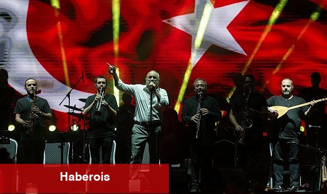İzmir Enternasyonal Fuarı'nda müzik ve dans dolu gece - Haberois İzmir Enternasyonal Fuarı'nda müzik ve dans dolu gece
