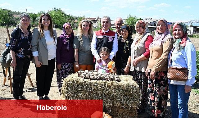 İzmir İl Tarım ve Orman Müdürü Mustafa Şahin: Yeni Bitkisel Üretim Destekleme Modeli İzmirli Üreticilere Hayırlı Olsun - Haberois İzmir İl Tarım ve Orman Müdürü Mustafa Şahin: Yeni Bitkisel Üretim Destekleme Modeli İzmirli Üreticilere Hayırlı Olsun