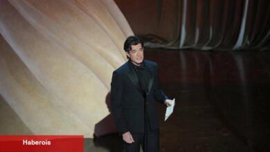 John Mulaney, Aşk ve Evlilik Konulu Bir Broadway Komedisinde Başrol Oynayacak