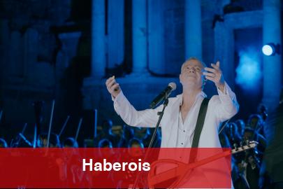 Levent Yüksel'den Pamukkale'de büyüleyici konser