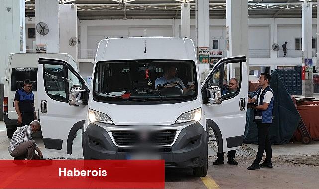 Nevşehir Belediyesi, yaklaşan 2024-2025 eğitim öğretim sezonu öncesinde okul servis araçlarına yönelik kapsamlı bir denetim gerçekleştirdi. - Haberois Nevşehir Belediyesi, yaklaşan 2024-2025 eğitim öğretim sezonu öncesinde okul servis araçlarına yönelik kapsamlı bir denetim gerçekleştirdi.