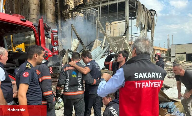 Sakarya makarna fabrikasında patlama! Yangın kontrol altında - Haberois Sakarya makarna fabrikasında patlama! Yangın kontrol altında