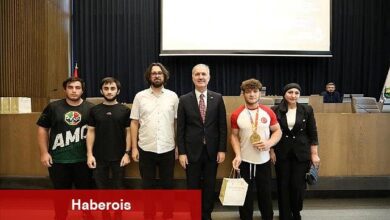 Şampiyonlar Mecliste Ödüllendirildi