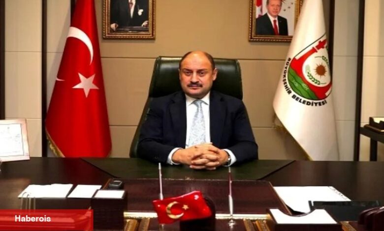 Şanlıurfa Büyükşehir Başkanı YRP'den istifa etti... Başkanlığı bağımsız yapacak - Haberois Şanlıurfa Büyükşehir Başkanı YRP'den istifa etti... Başkanlığı bağımsız yapacak