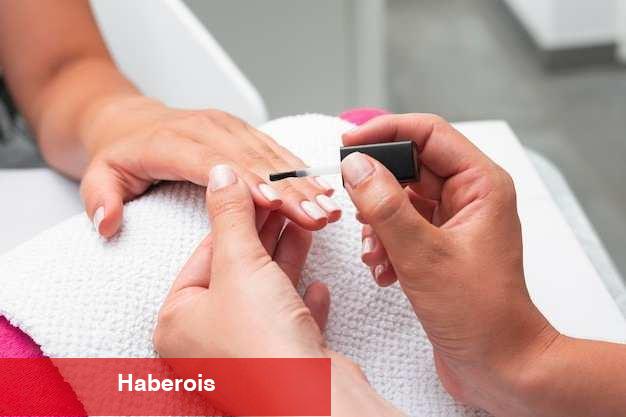 Tırnakları güçlendirmenin en kolay yolları neler? Kırılan tırnaklara tahlil