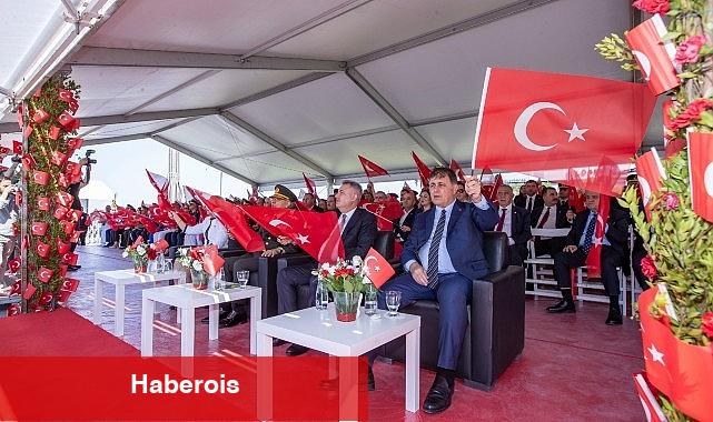 Tugay: Yaşasın Gazi Mustafa Kemal Atatürk'ün ışığı