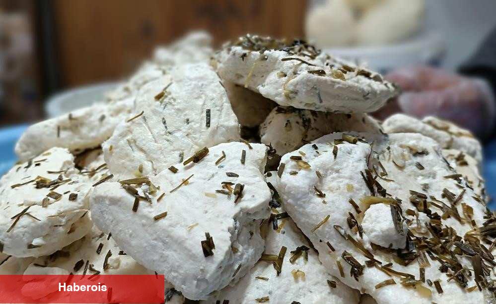 Tuzlu balık ve otlu peynir yüksek tansiyonu tetikliyor