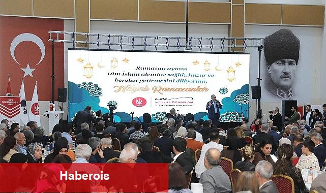 200 Bin Kişi Keçiören'de İftar Yaptı - Haberois 200 Bin Kişi Keçiören'de İftar Yaptı