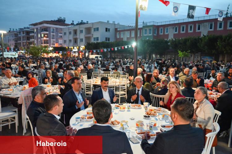 Antalya Demre’de birlik ve beraberliğin sofrası kuruldu!