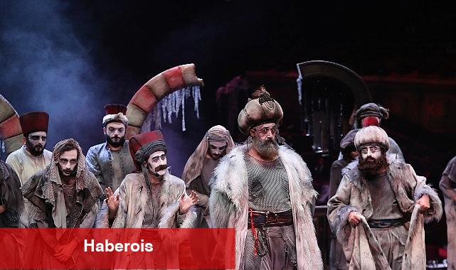 AŞT tüm oyunlarını kapalı gişe oynuyor Sanatın ruhu sahneye taşınıyor - Haberois AŞT tüm oyunlarını kapalı gişe oynuyor Sanatın ruhu sahneye taşınıyor