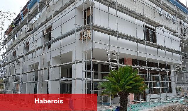 Belediye binasında tadilat çalışmaları devam ediyor - Haberois Belediye binasında tadilat çalışmaları devam ediyor