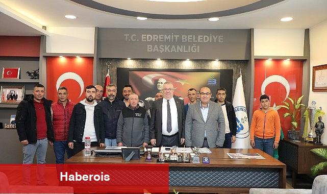 Edremit Belediyesi'nde Bayram Coşkusu - Haberois Edremit Belediyesi'nde Bayram Coşkusu