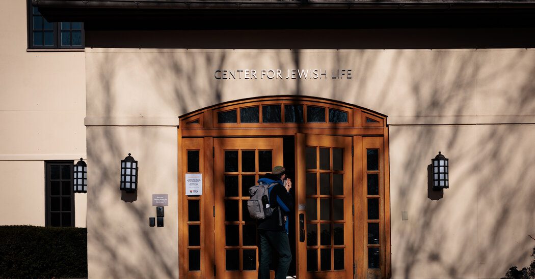 Kampüs Yahudi Grubu Hillel, gelişiyor ve çatışmalarla parçalanıyor