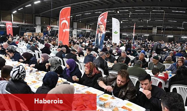 Osmangazi Belediyesi'nin iftar sofrası doldu taştı - Haberois Osmangazi Belediyesi'nin iftar sofrası doldu taştı
