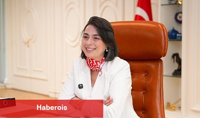 23 Nisan Ulusal Egemenlik ve Çocuk Bayramı hasebiyle öğrenciler Üsküdar Belediye Başkanı Sinem Dedetaş'ı ziyaret etti. - Haberois 23 Nisan Ulusal Egemenlik ve Çocuk Bayramı hasebiyle öğrenciler Üsküdar Belediye Başkanı Sinem Dedetaş'ı ziyaret etti.