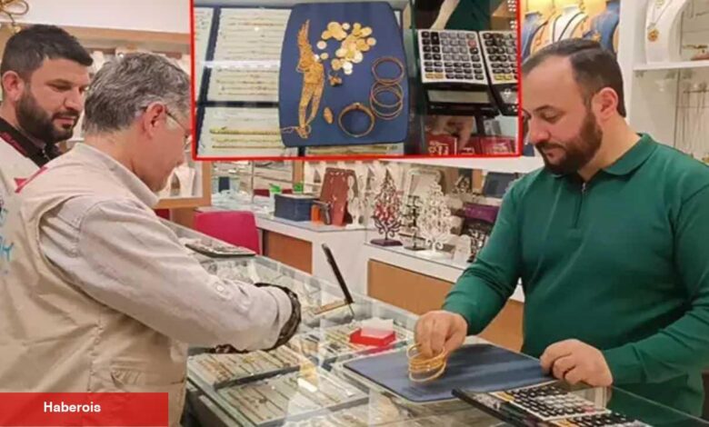 Alkış toplayan hareket: Evlendiğinde mehir olarak verilen altınlarını Gazze için bağışladı! - Haberois Alkış toplayan hareket: Evlendiğinde mehir olarak verilen altınlarını Gazze için bağışladı!