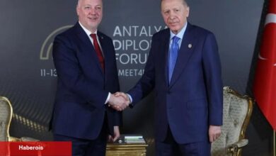Antalya'da diplomasi trafiği sürüyor
