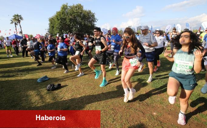 Antalya'da gerçekleştirilen 20. Memleketler arası Runtalya Maratonu başladı - Haberois Antalya'da gerçekleştirilen 20. Memleketler arası Runtalya Maratonu başladı