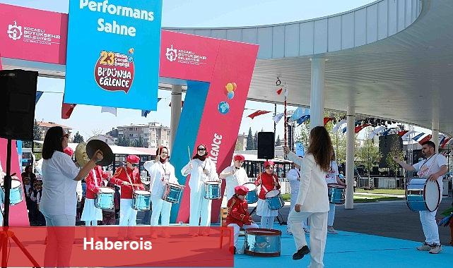 "Arı Maya" Kocaelili minikler için sahnede - Haberois "Arı Maya" Kocaelili minikler için sahnede