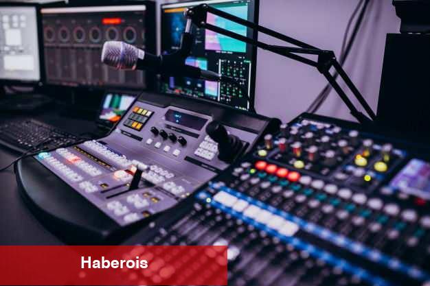 Avustralya'da şoke eden olay! Sevilen radyo programcısı insan değilmiş!