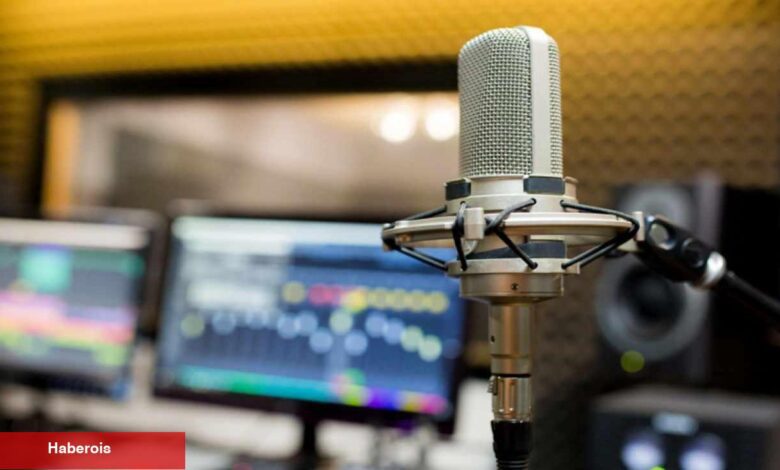 Avustralya'da şoke eden olay! Sevilen radyo programcısı insan değilmiş! - Haberois Avustralya'da şoke eden olay! Sevilen radyo programcısı insan değilmiş!