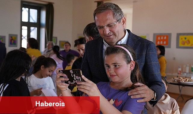 Ayvalık'ta Geleneksel Oyunlarla Dolu Renkli Bir Gün - Haberois Ayvalık'ta Geleneksel Oyunlarla Dolu Renkli Bir Gün