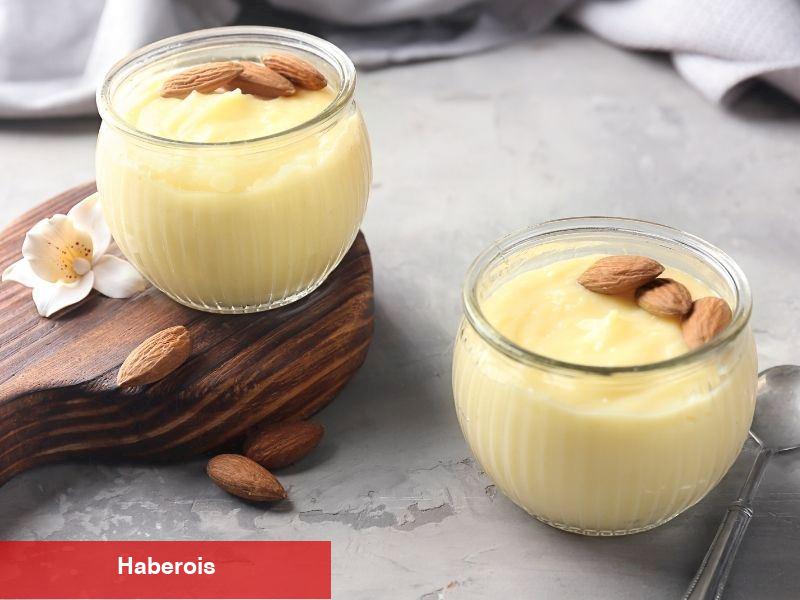 Bademli Muhallebi