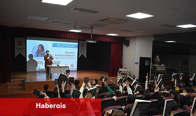 Bilgi Meskenleri Öğrencilerine Altın Tavsiyeler: "Denemekten vazgeçmeyin ve asla korkmayın!" - Haberois Bilgi Meskenleri Öğrencilerine Altın Tavsiyeler: "Denemekten vazgeçmeyin ve asla korkmayın!"