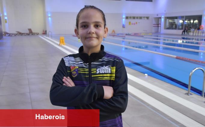 Biyonik kulakla duyan Aybüke yüzmede ulusal grubu hedefliyor - Haberois Biyonik kulakla duyan Aybüke yüzmede ulusal grubu hedefliyor