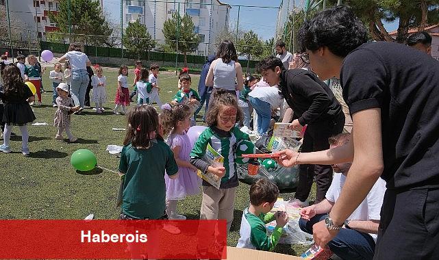 Büyükşehir Gençlik Meclisi Çocukların 23 Nisan Coşkusunu Paylaştı