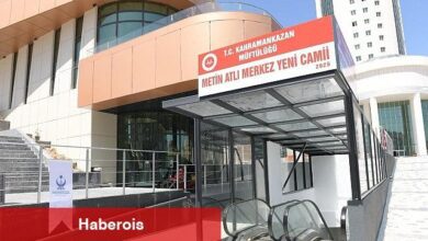 Cami Dualarla İbadete Açıldı