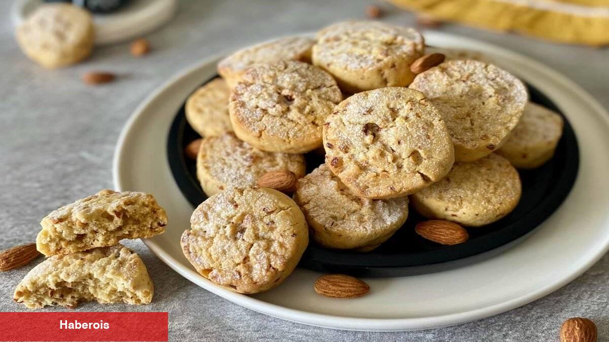 Çay saatlerinin gözdesi olacak: Badem kurabiyesi - Haberois Çay saatlerinin gözdesi olacak: Badem kurabiyesi