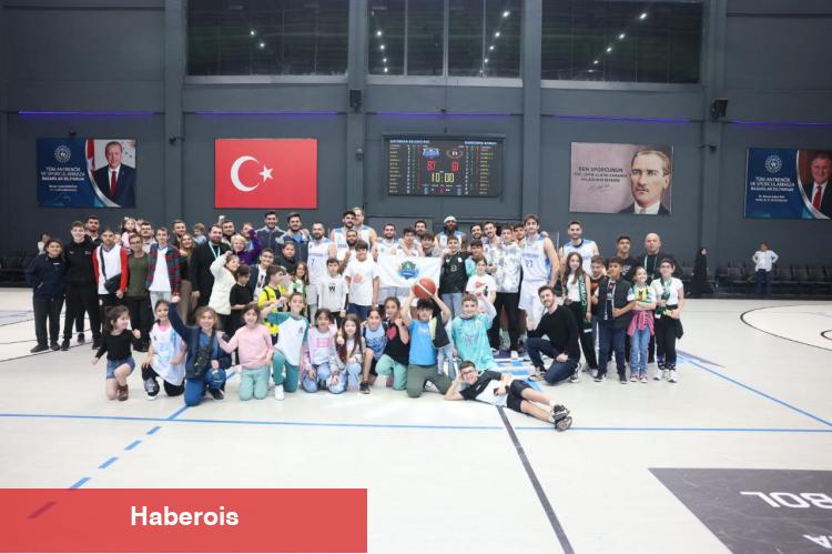 Çayırova potada Bandırma Bordo’yu rahat geçti