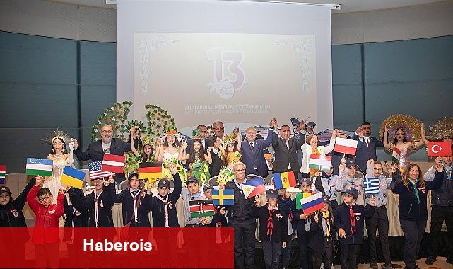 Dünya Çocukları Karnaval'da "Barış ve Dostluk" Mesajı Verdi - Haberois Dünya Çocukları Karnaval'da "Barış ve Dostluk" Mesajı Verdi