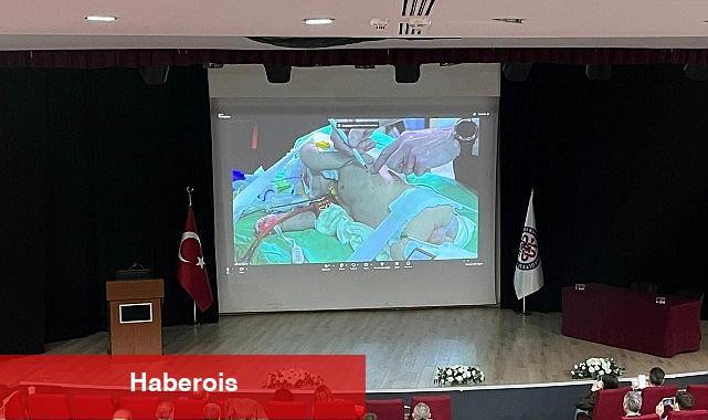 Ege Üniversitesi, Pediatrik Toroskopi alanında dünyaca ünlü cerrahları ağırladı - Haberois Ege Üniversitesi, Pediatrik Toroskopi alanında dünyaca ünlü cerrahları ağırladı