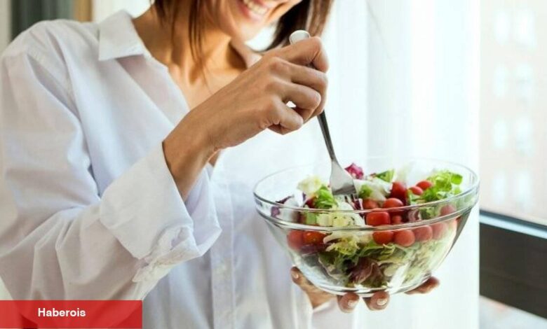Fit olmak uğruna ruh sağlığınızdan olmayın: Ortoreksiya nedir? - Haberois Fit olmak uğruna ruh sağlığınızdan olmayın: Ortoreksiya nedir?