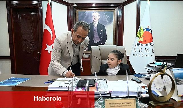 Gençler ve çocuklar mecliste buluştu