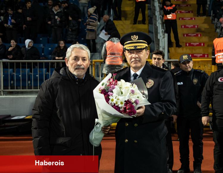 İstanbul Emniyet Müdürü Yıldız'dan maç öncesi denetim