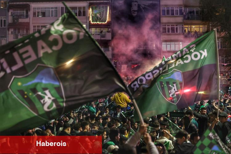 İzmit Kent Meydanı’nda tarihi kutlama