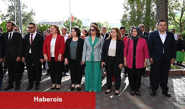 Kemer'de 23 Nisan Ulusal Egemenlik ve Çocuk Bayramı kutlandı - Haberois Kemer'de 23 Nisan Ulusal Egemenlik ve Çocuk Bayramı kutlandı