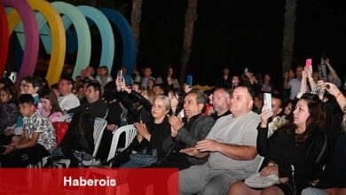 Kemer'de "Yaza merhaba partisi"
