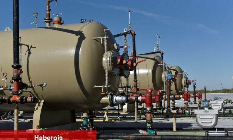 KeyBanc petrol iddiasını düşürdü fakat doğal gaz görünümü nedeniyle Expand Energy’yi yükseltti - Haberois KeyBanc petrol iddiasını düşürdü fakat doğal gaz görünümü nedeniyle Expand Energy’yi yükseltti