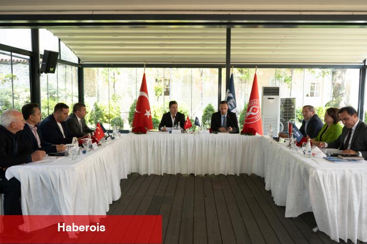 Kıyı Ege Belediyeleri Bornova’da buluştu