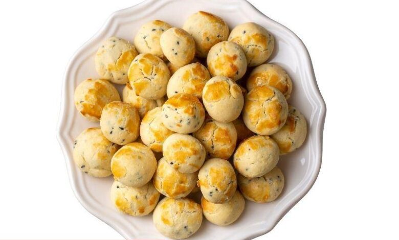 Küçük Çörek Otlu Kurabiye - Haberois Küçük Çörek Otlu Kurabiye