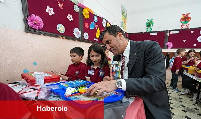 Lider Zeyrek'ten Minik Öğrencilere 23 Nisan Sürprizi - Haberois Lider Zeyrek'ten Minik Öğrencilere 23 Nisan Sürprizi